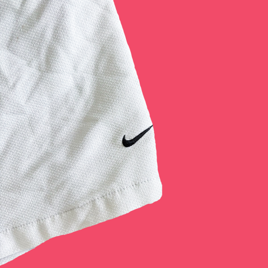 Y2K Nike White Shorts (XL)